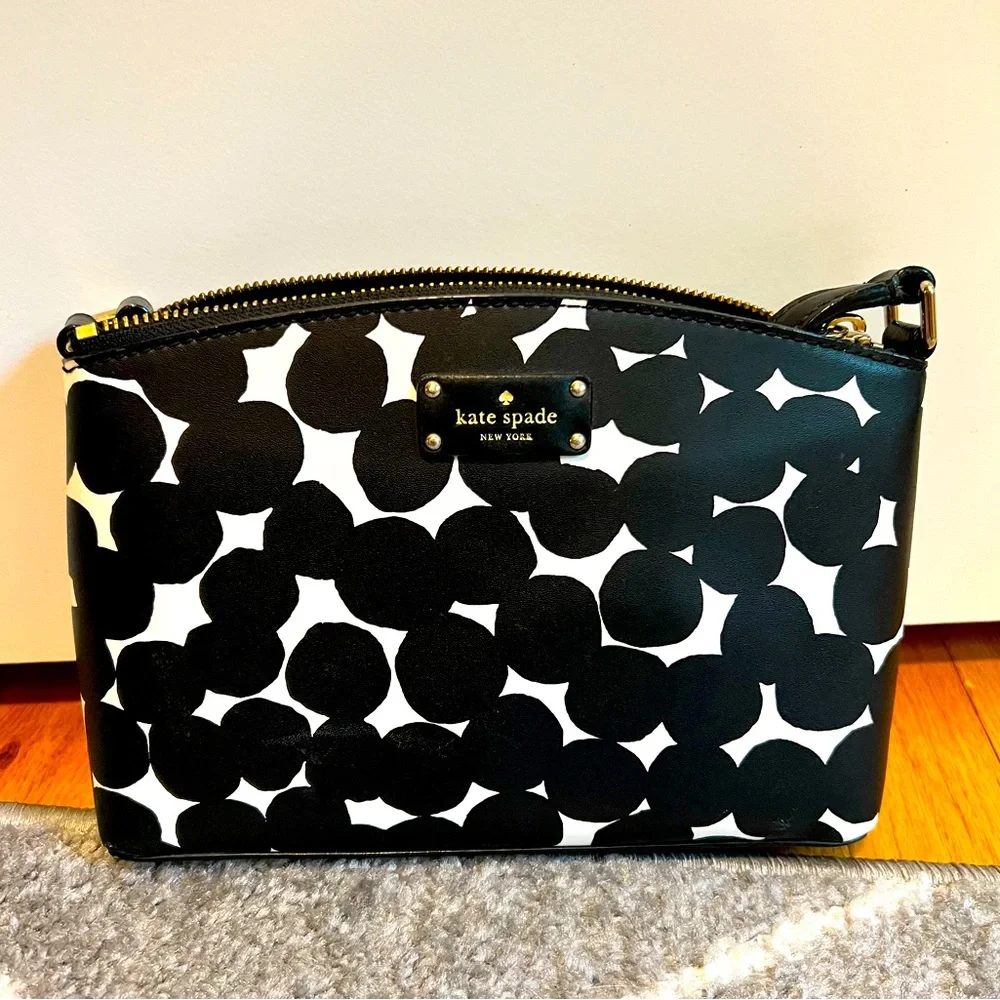 ♠️ Kate Spade ♠️ Black and White Geometric Dot Crossbody Bag with Black Wallet